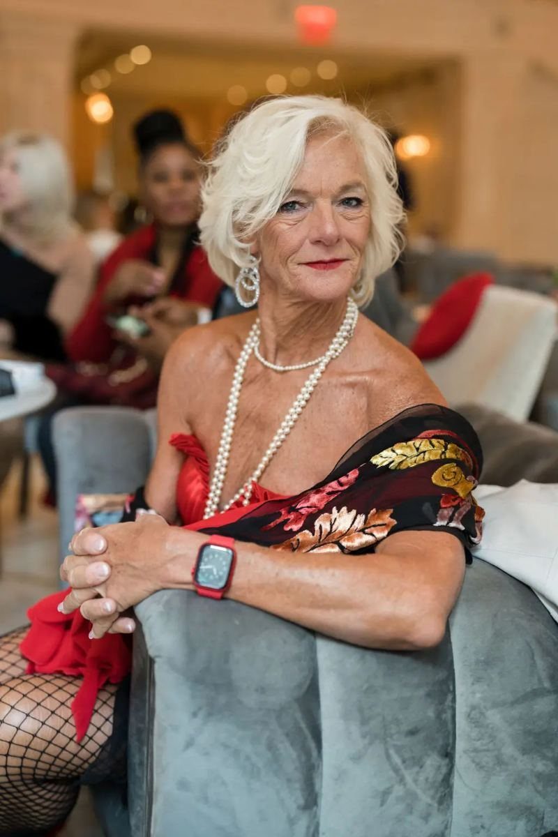 Theodora at a philanthropic gala